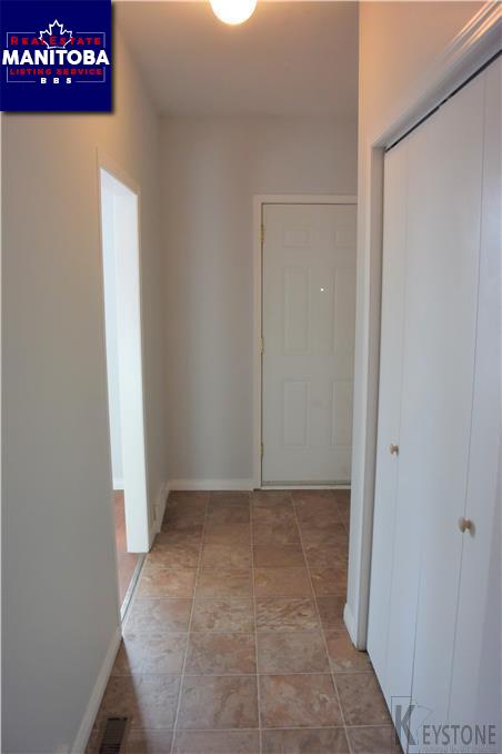 Property 515 Burrows Ave img1