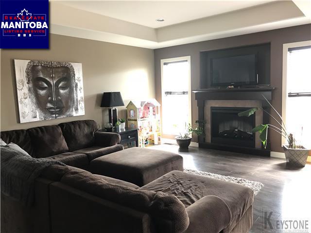 Property 4 Hanover Pl img1