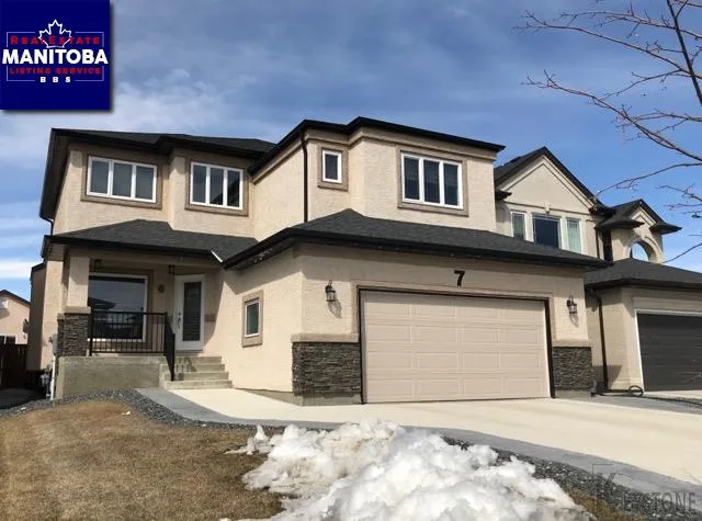 7 Sunstone Bay, Winnipeg