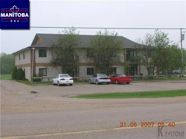 103 1410 Dawson Rd N, Lorette
