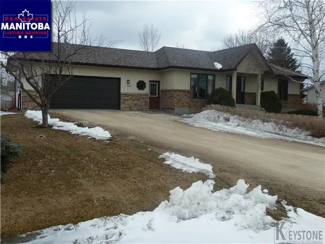 3 Bed House for Sale at 106 Third St E, Landmark, MB - MLS® #1808427