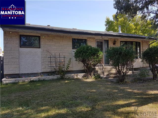 Property 54 Rozmus Bay img1