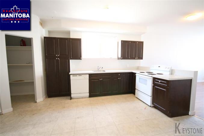 Property 434 Elgin Ave img1