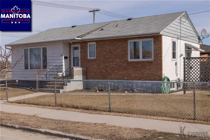 255 Gateway Rd, Winnipeg
