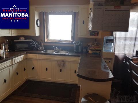 Property 19 Broadfoot St img1