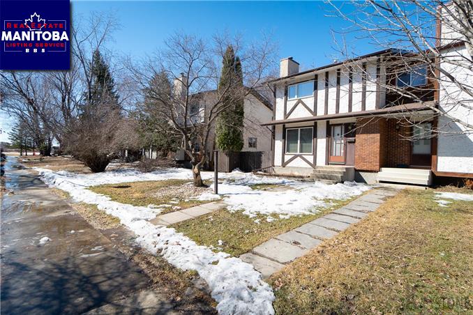 Property 16 Agincourt Rd img1