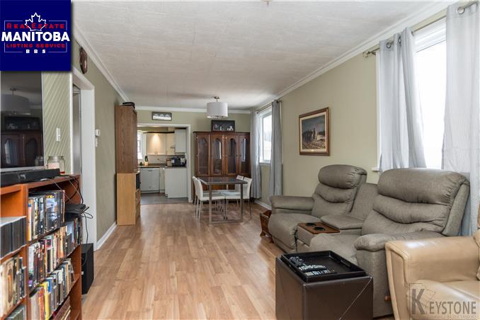 Property 468 Linden Ave img1