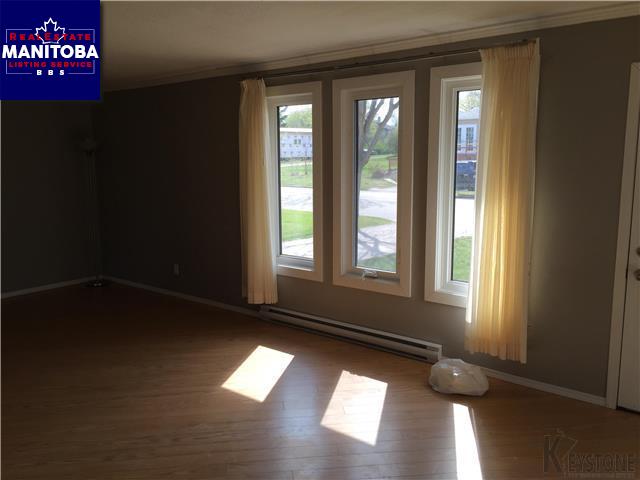 Property 788 Aikman St img1