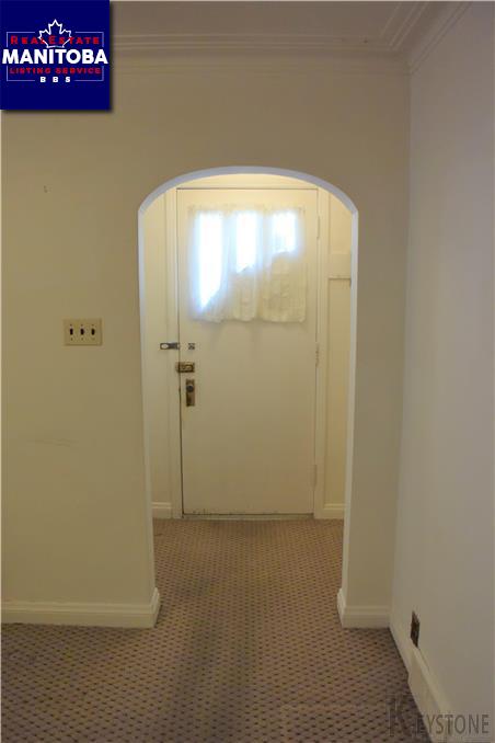 Property 455 Ritchot St img1