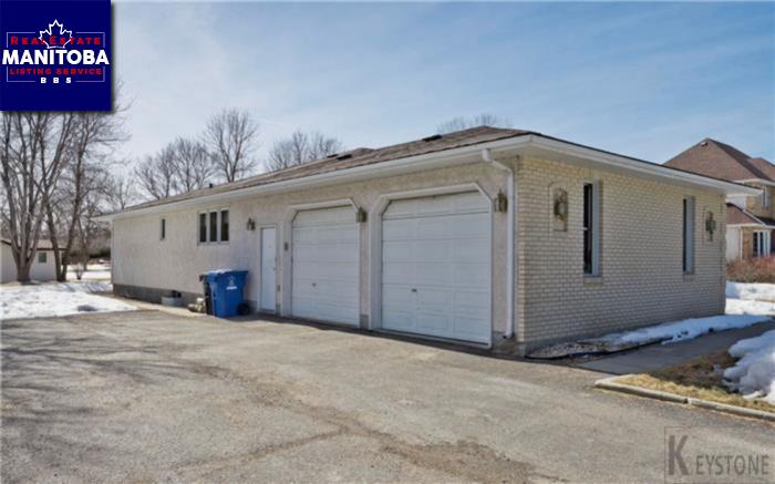 Property 55 Chase Dr img1