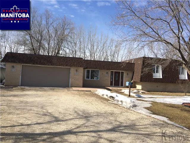 4 Bed House for Sale at 27 Mccaughan Rd, St Francois Xavier, MB - MLS® #1808786