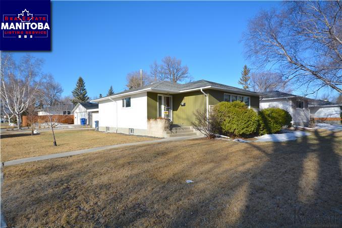 Property 198 Larchdale Cr img1