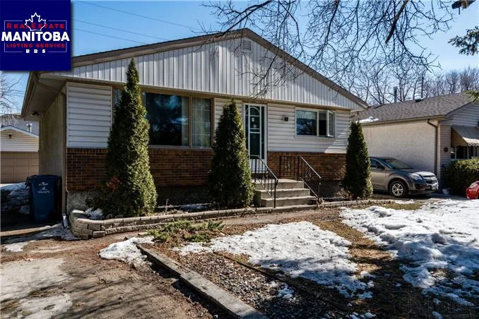 341 Knowles Ave, Winnipeg