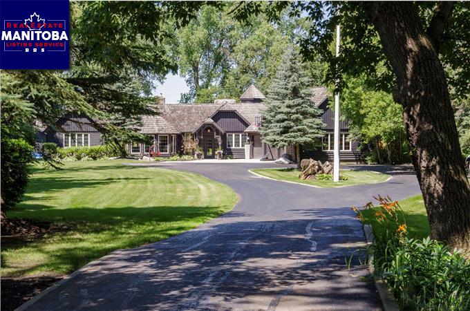 Property 3196 Henderson Hwy img1