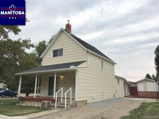 146 Simcoe St, Carberry