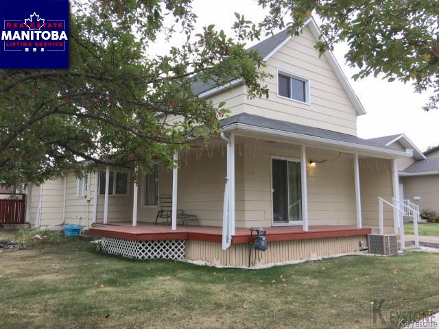 Property 146 Simcoe St img1