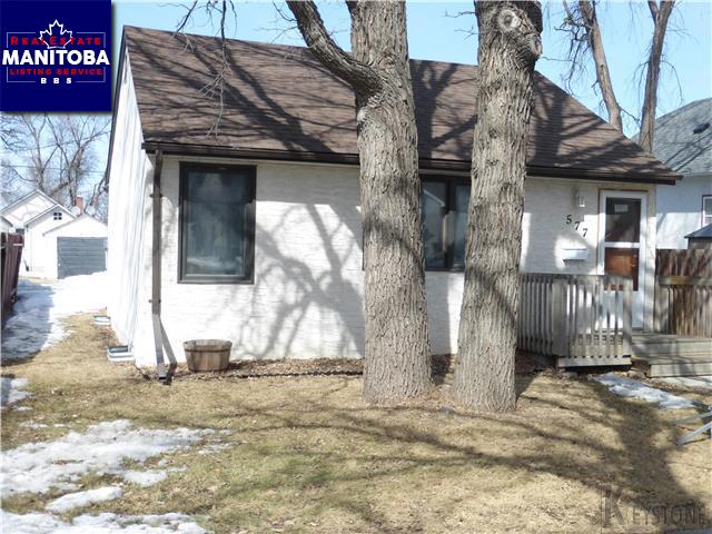 Property 577 Tremblay St Main image