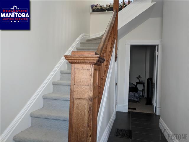 Property 182 11th St img1