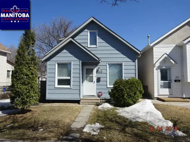213 Collegiate St