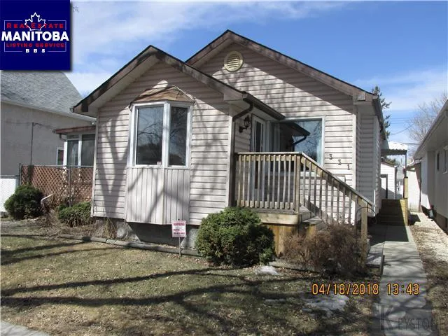 331 Regent Ave E, Winnipeg