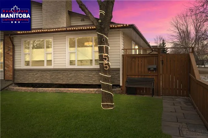 155 Hawkins Cr, Winnipeg