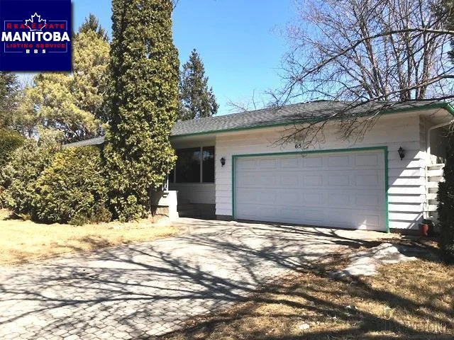65 Cornell Dr