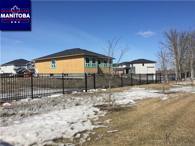 Property 291 Creekside Rd img1