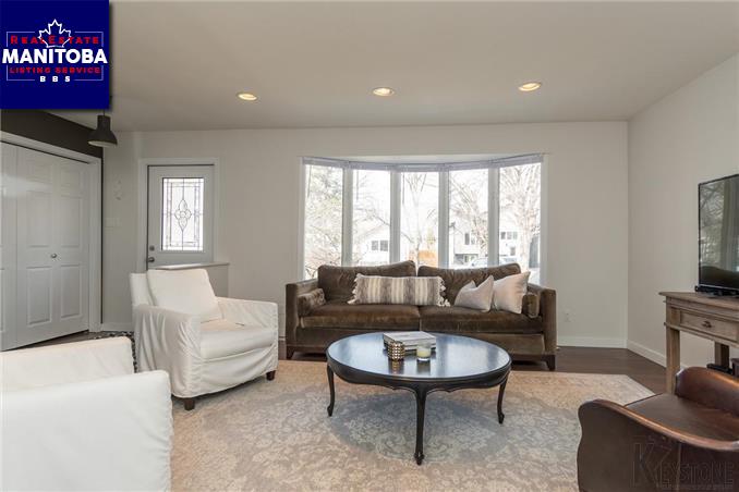 Property 24 Crystal Ave img1