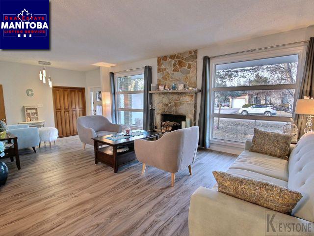 Property 650 Glenway Ave img1