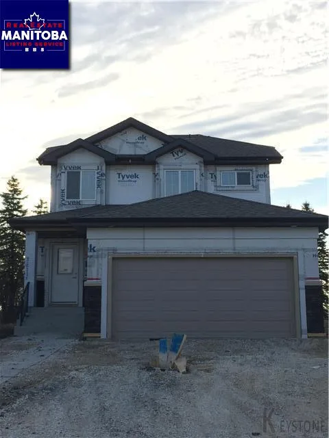107 Tennant Gate, Winnipeg