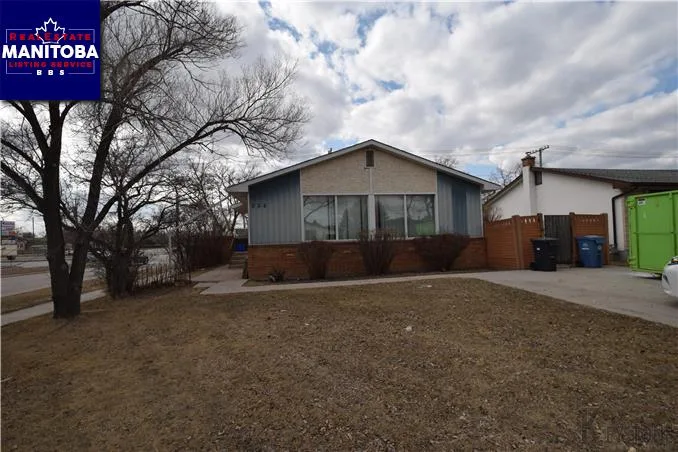 226 Gilia Dr, Winnipeg