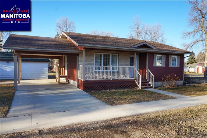 Property 221 Selkirk St img1