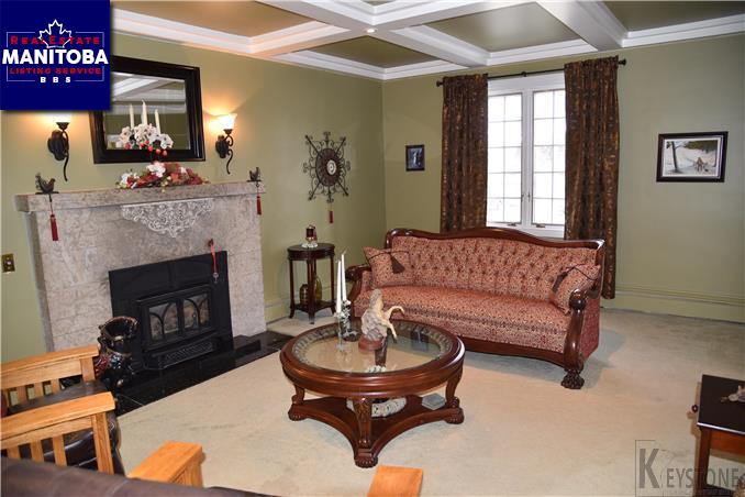 Property 226 Kingston Row img1