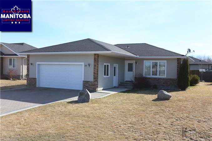 Property 33 Alderwood Cr Main image