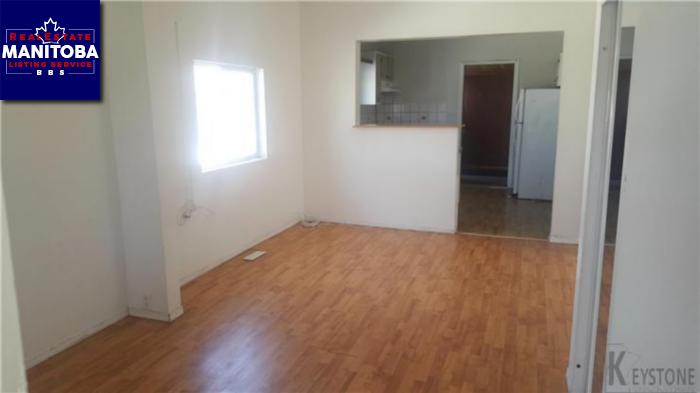 Property 1179 Manitoba Ave img1