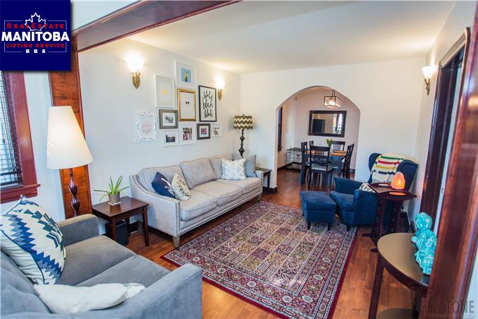 Property 237 Bowman Ave img1