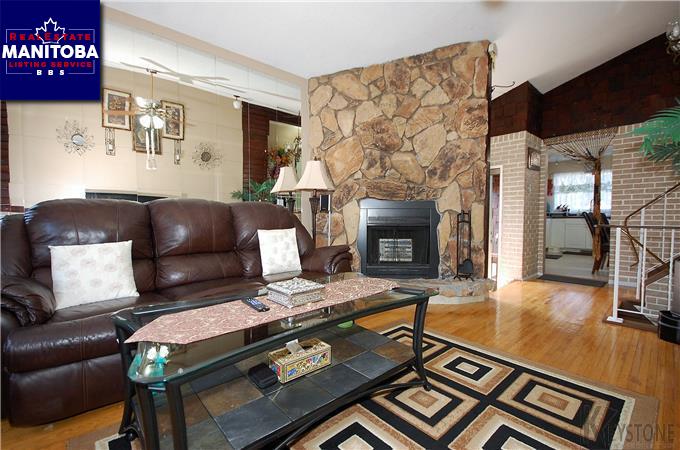 Property 731 Sheppard St img1