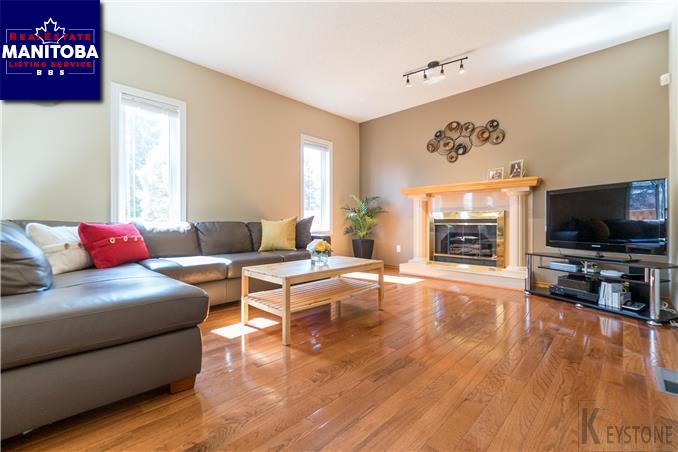 Property 138 Westchester Dr img1