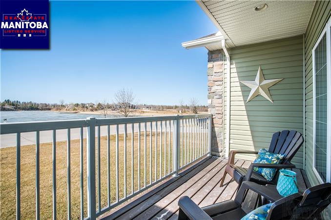 Property 14 Lakeshore Dr img1