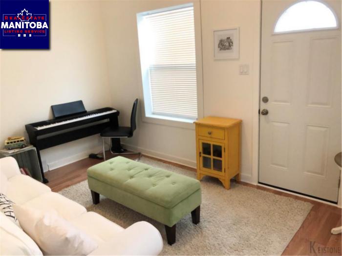 Property 548 Herbert Ave img1