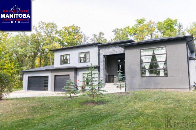 Property 9 River Oak Cr Main image