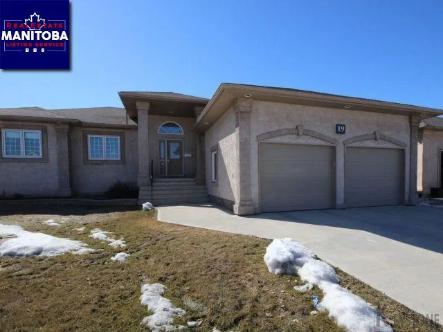 4 Bed House for Sale at 19 Ernie Webb Bay, Stonewall, MB - MLS® #1809925
