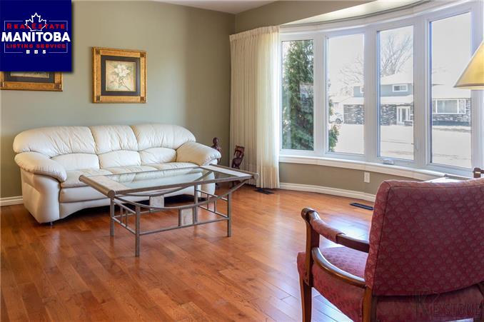 Property 396 Bonner Ave img1