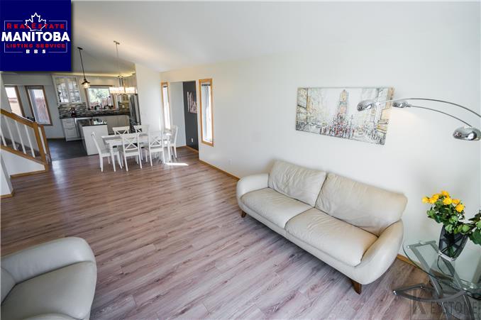 Property 6 Sedgeley Crt img1