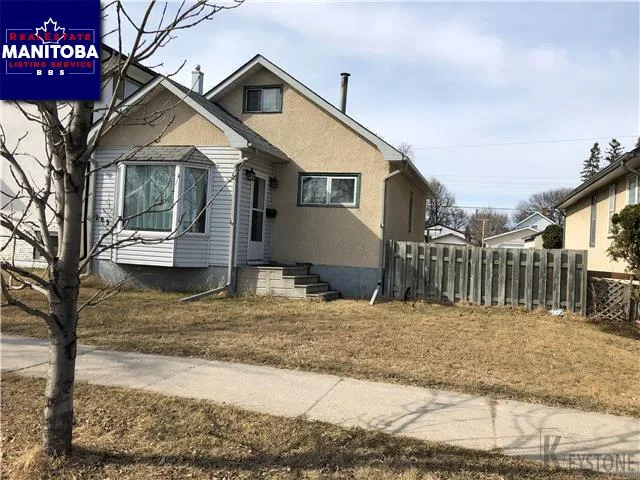 203 Pandora Ave E, Winnipeg