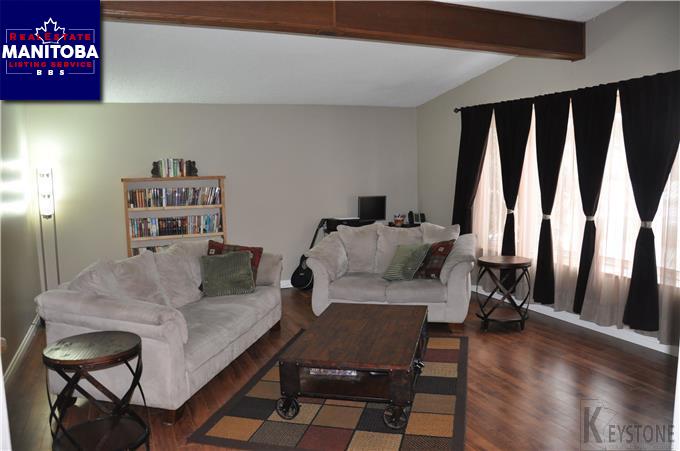 Property 87 2nd Ave S img1