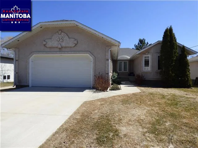 42 Lilac St