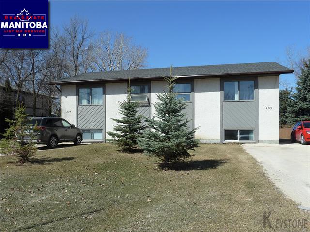 Property 204 Lilac Bay Main image