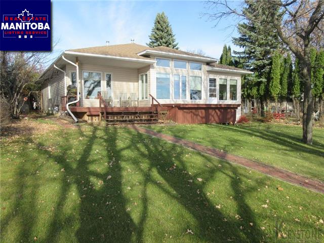 Property 727 Young St img1