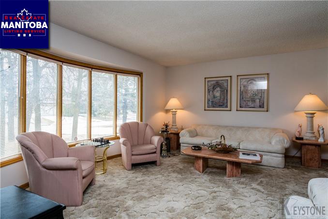 Property 6 Barnstaple Cove img1